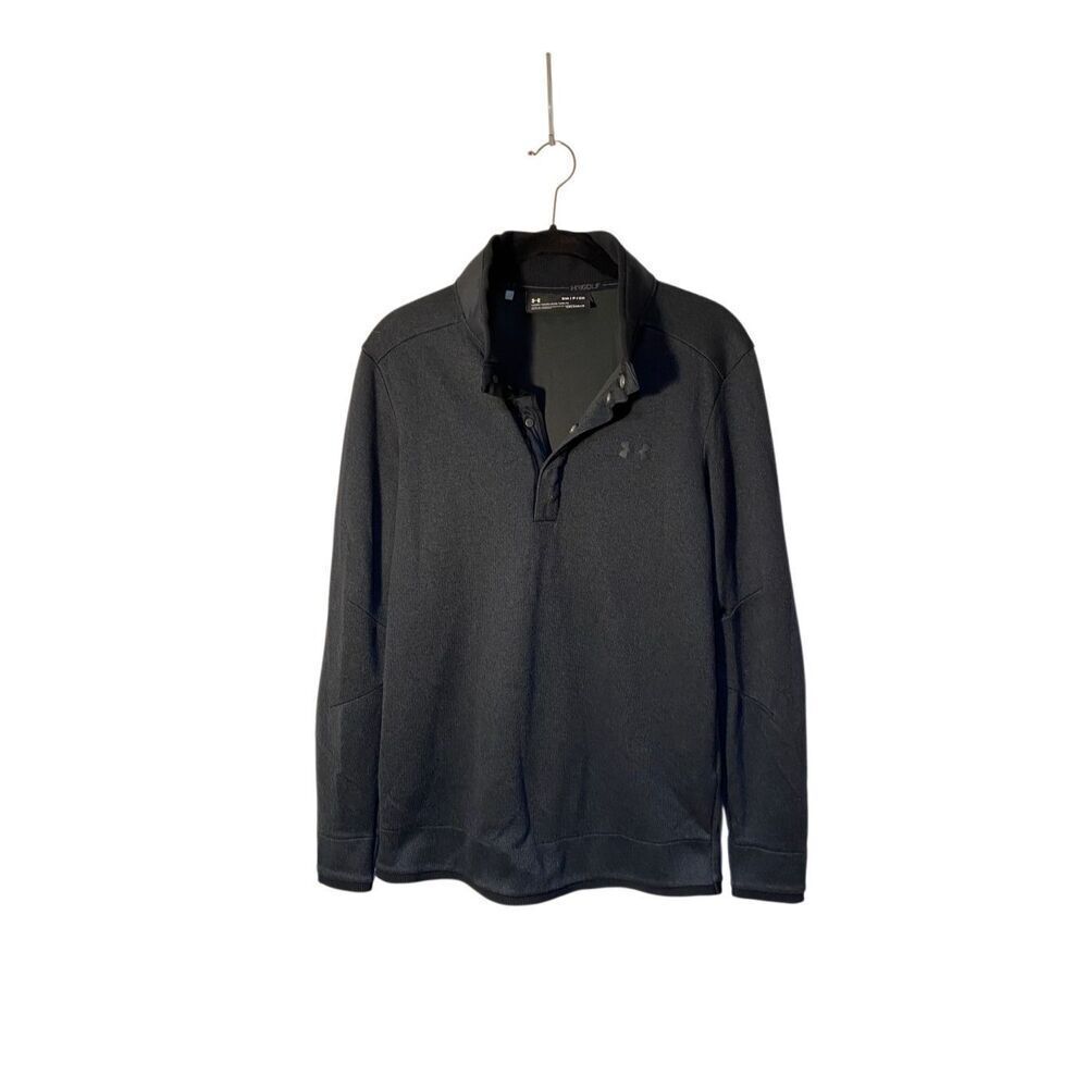 Under Armour, men’s black and gray cold gear, goth, long sleeve, collared top si
